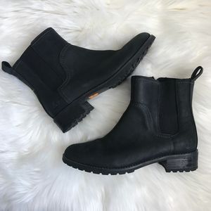 women's magby chelsea boots